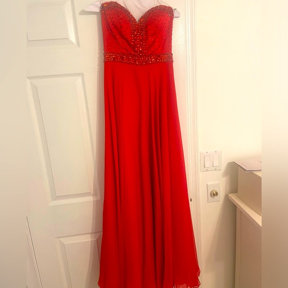 Authentic Sherri Hill #32071 Floor Length Prom Dress - Picture 3 of 8